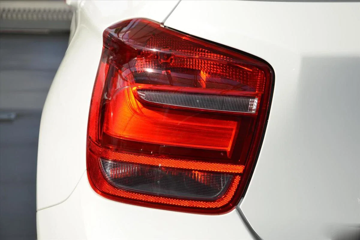 مناسبة لسيارات BMW 1 Series F20 ضوء خلفي خلفي 114i فرامل 116i سيارة خلفية 118i ذيل LED مقلوب