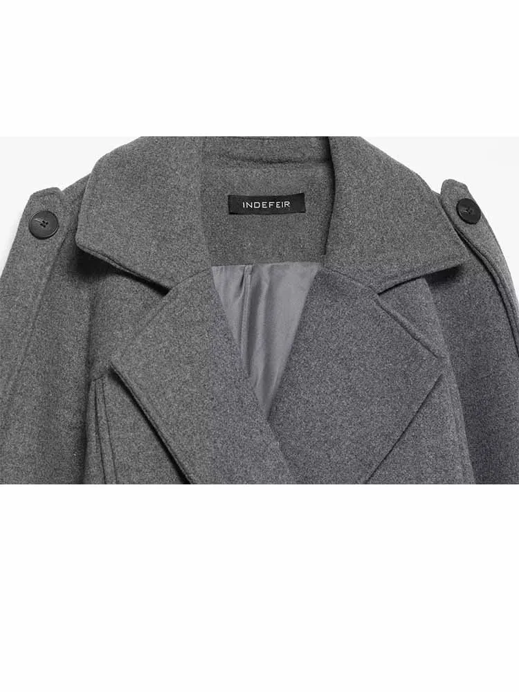 

HH Woman Winter Fashionable Long Sleeves Lapel Double Breasted Belt Decoration Long Coat Female Commuting Casual Warm Loose Coat