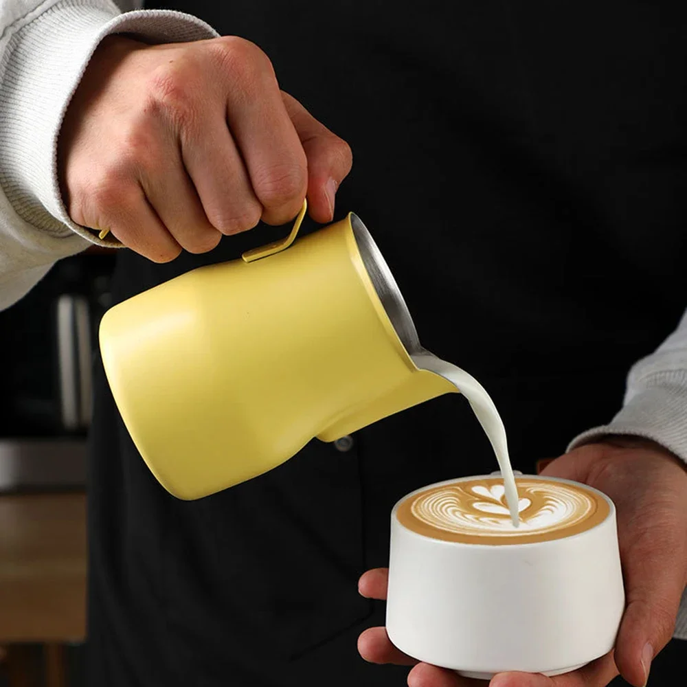 450ml Coffee Latte Art Cup with Pointed Mouth and Scale Milk Foam Cup 304 Stainless Steel Professional Milk Vat Coffee Tool