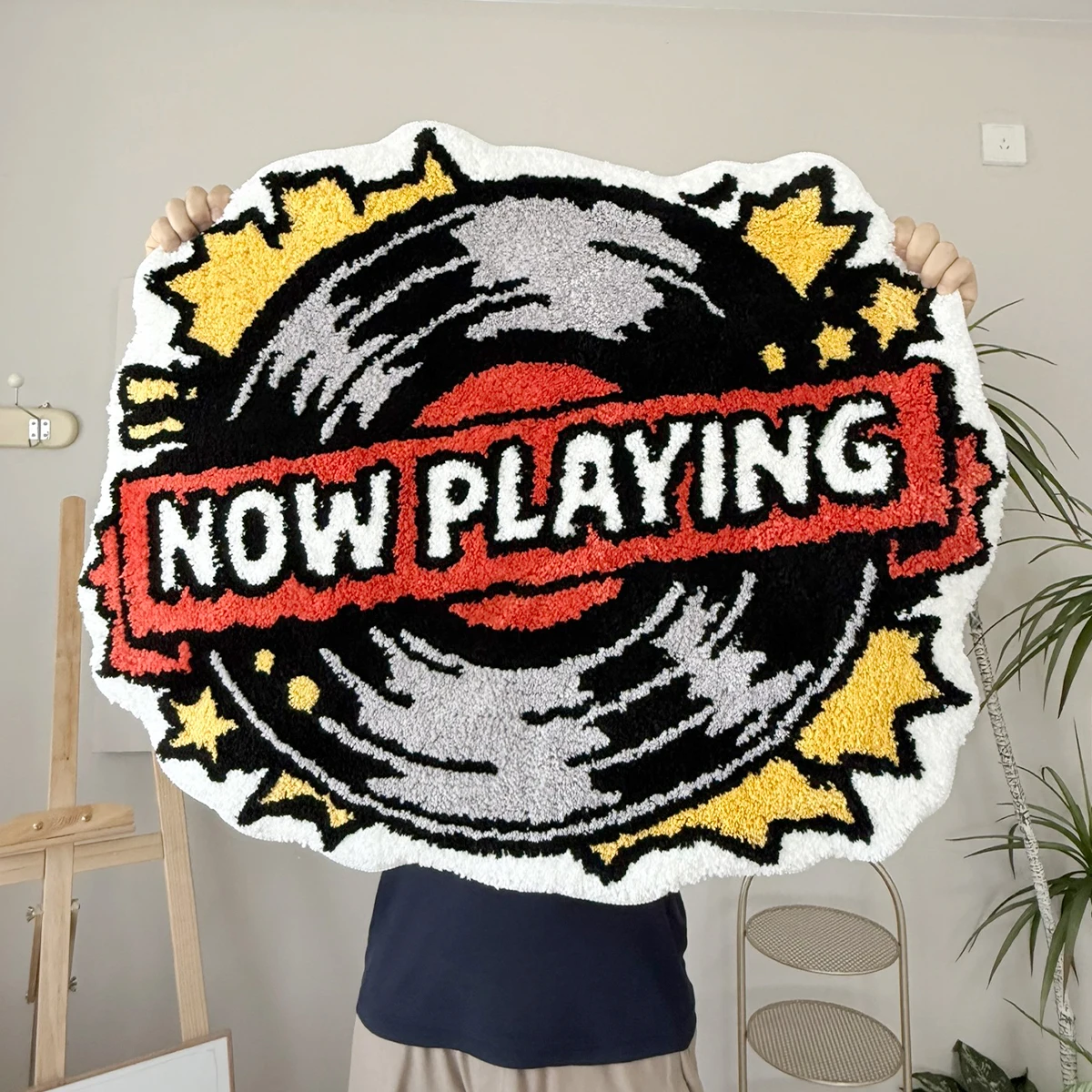 Retro Vinyl Record NOW PLAYING Tufted Rug Comic Burst Star Shaped Fluffy Anti Slip Floor Mat Vintage Music Decor Area Carpet Gif