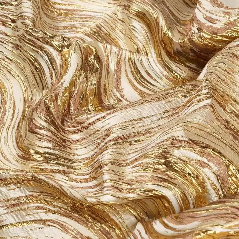 금박 물결 무늬 자카드 새틴 원단, 반짝이는 물결 무늬의 고급스러운 중국풍 원단