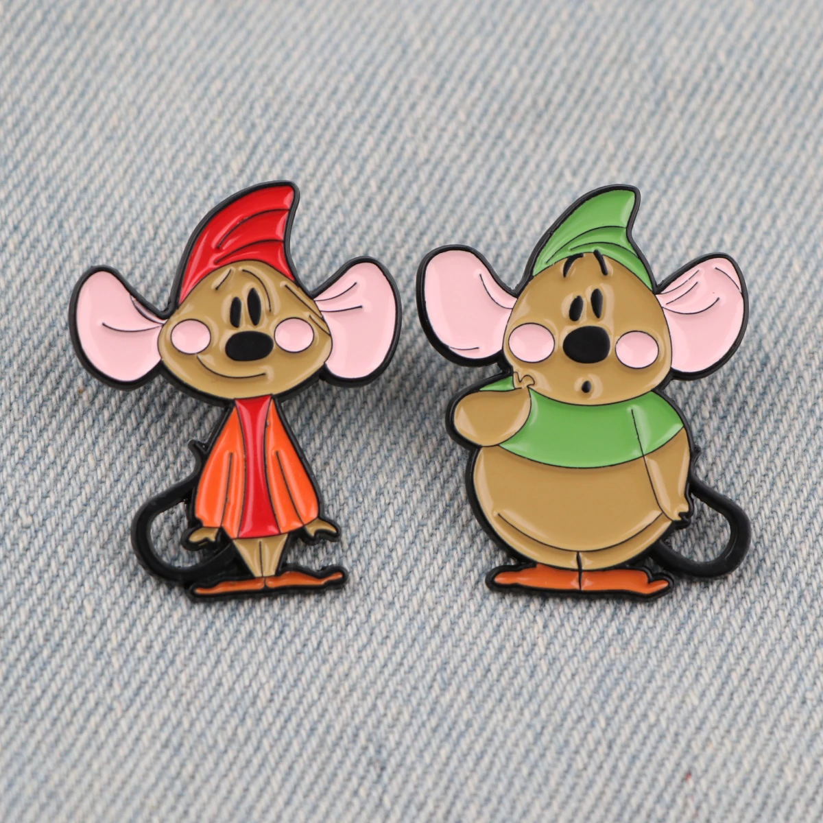 Cute Animal Enamel Pin Cartoon Mouse Brooch For Coat Women's Brooches Fashion Lapel Badges Jewelry Gift for Friends view 3