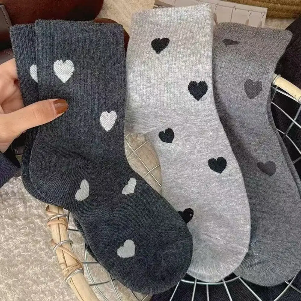 5 pares de calcetines a media pantorrilla con diseño de corazón de estilo coreano Harajuku calcetines de Color de retazos dulces calcetines de tubo medio para mujer