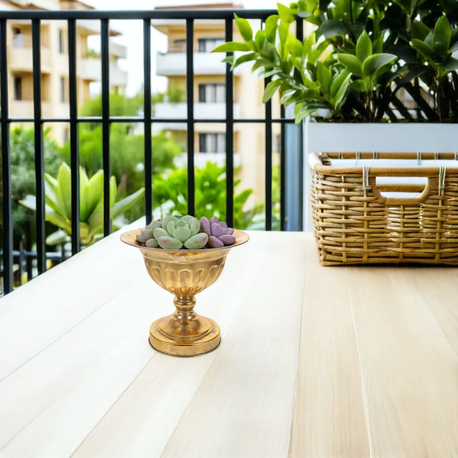 Vintage Metal Urn Planter Decorative Gold Pedestal Flower Pot for Outdoor Indoor Plants Patio Wedding Home Decor