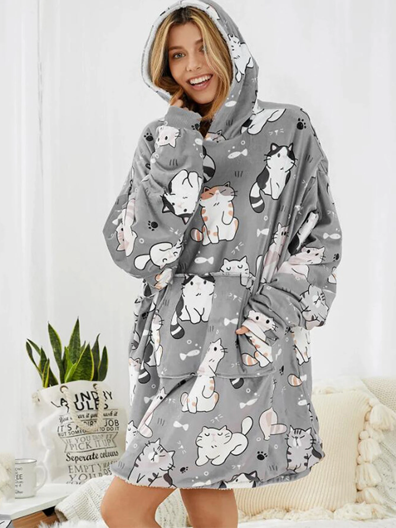 A Big Pocket Grey Cat Print Hooded Coat Winter Europe And The United States Loose Warm Hoodie Lazy Blanket Winter Lady Hoodie La