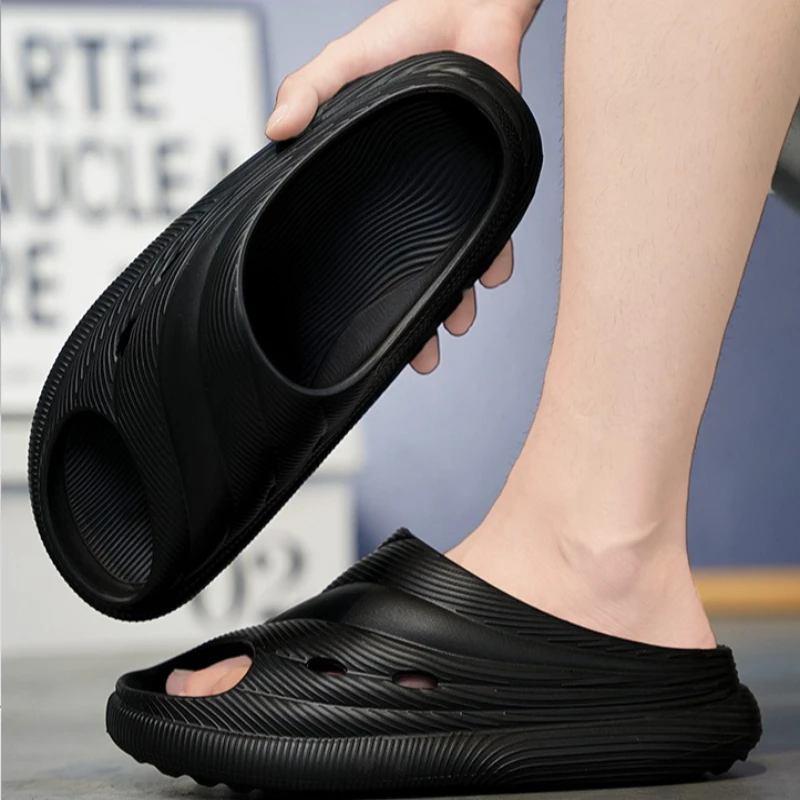 

New Lightweight Solid Color Simple Design Summer Form-fitting Large-sized Men's Casual Outdoor and Indoor Beach Slippers