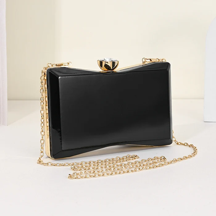 

Elegant Black Square Handbag for Women Chain Dinner Dress Evening Bag Luxury Sensation Handheld Bag 2026 New M...