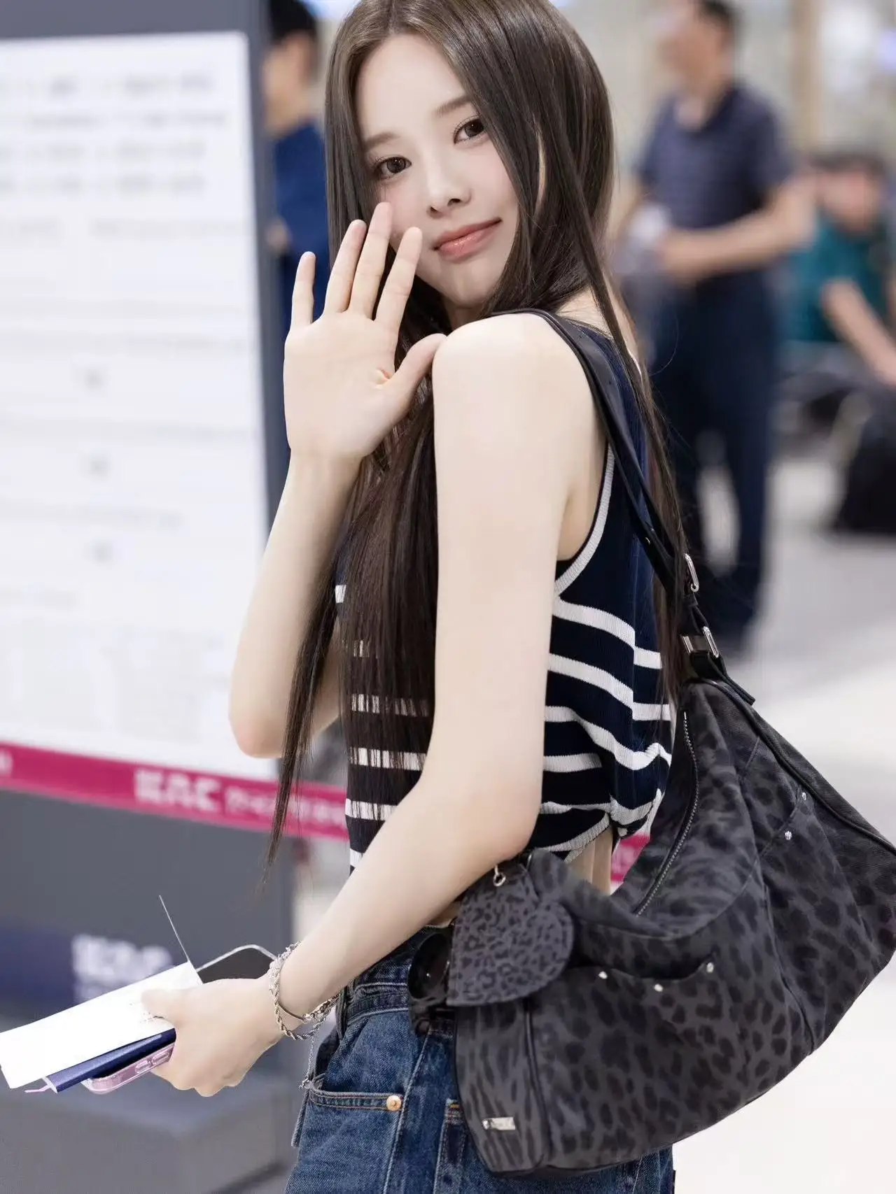 

Retro Leopard Print Heart Pendant Multi-ket Single oulder Bag Underarm Crossbody Bag Briti Sle Youth Daily Use