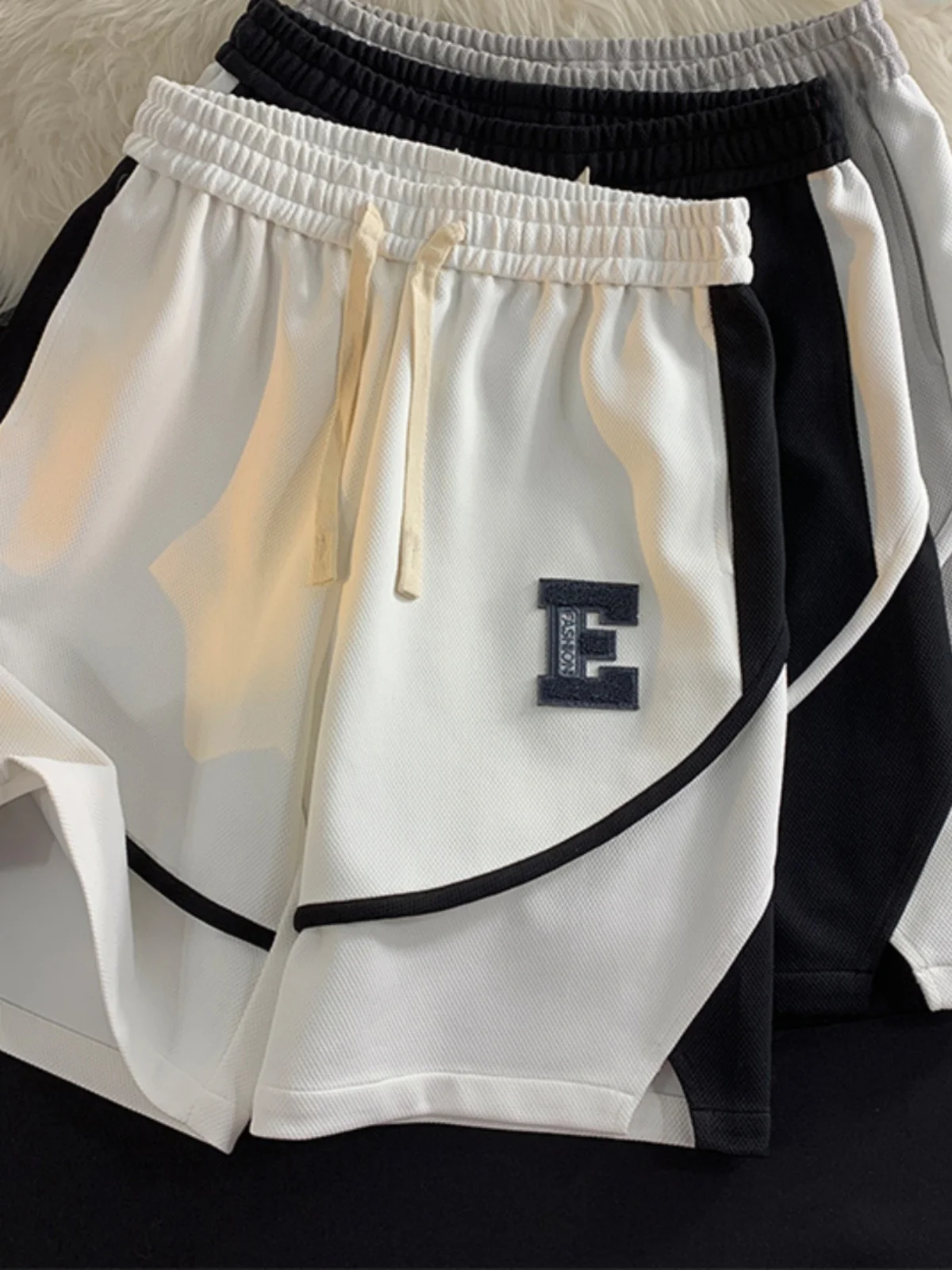 

Мужские баскетбольные шорты, летние тонкие свободные повседневные брюки, прямые брюки средней длины, спортивные шорты в стиле ретро, дышащие.