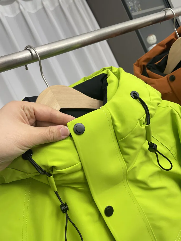 Unisex Outdoor sports windproof and waterproof down-filled puffer jacket and windbreaker outerwear Down jacket