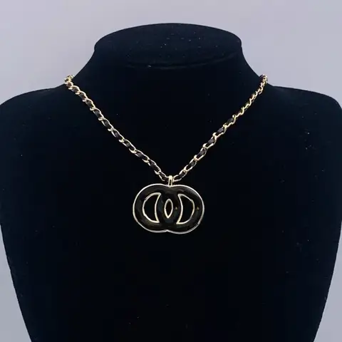 8 best sales टिफ़ हार - №6