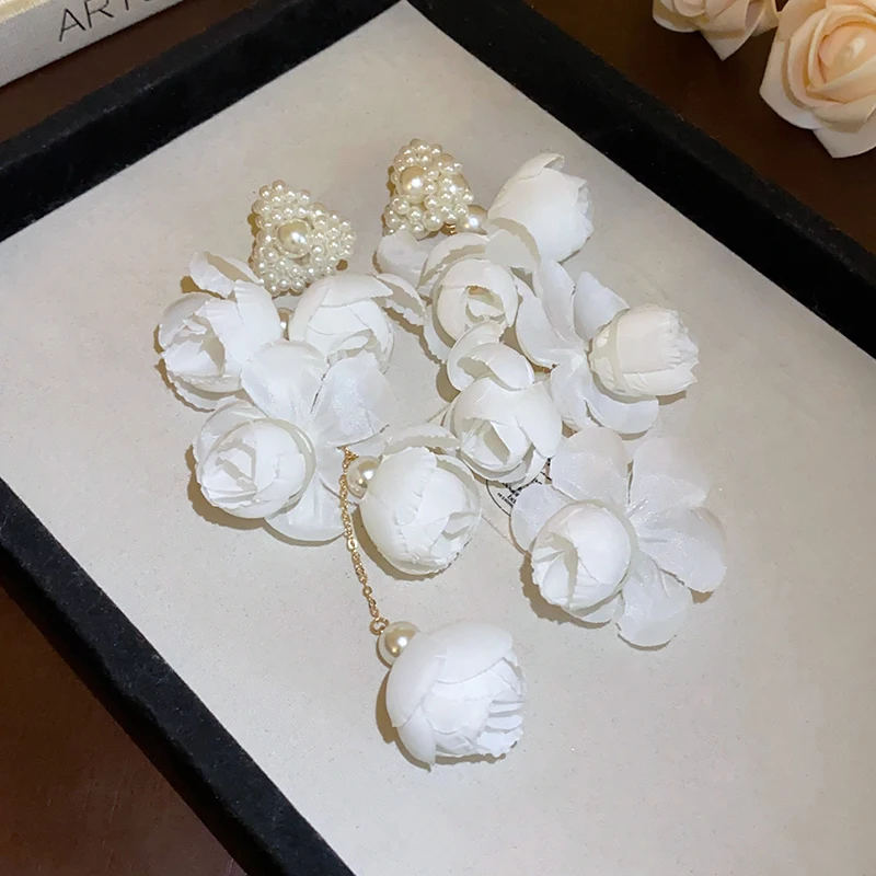 White Flower Long Fringe Earrings Imitation Pearl Crystal Dangle Earrings For Women Girls Delicate Party Wedding Jewelry K