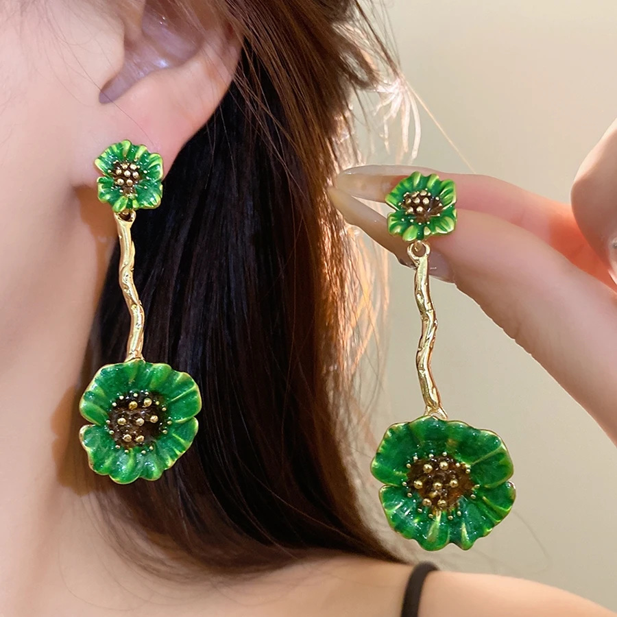 Green Flower Drop Earrings Enamel and Gold Tone Stem Floral Design Earring for Women Daily and Vacation Jewelry Gifts
