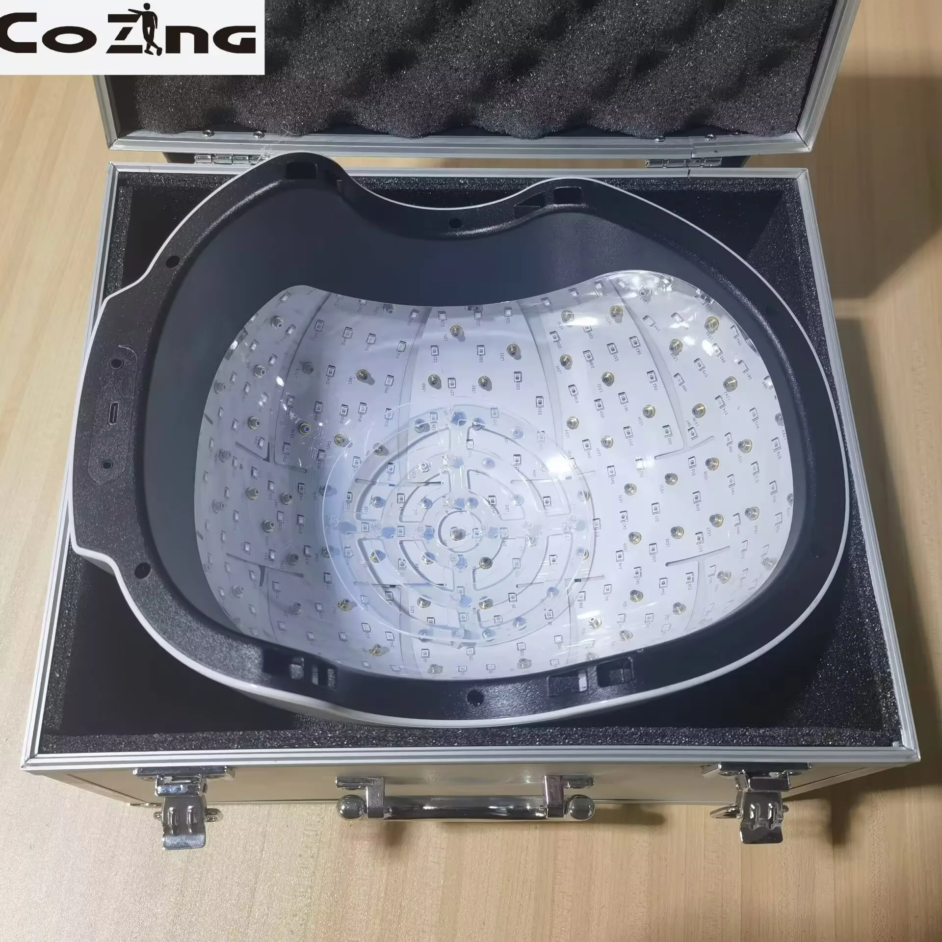 

Лазерная шапка COZING-300 профессионального класса, 6750 мВт, 90 лазеров, 210 светодиодов, 12 зон, интеллектуальная система управления, для передней части головы и всего кожи головы