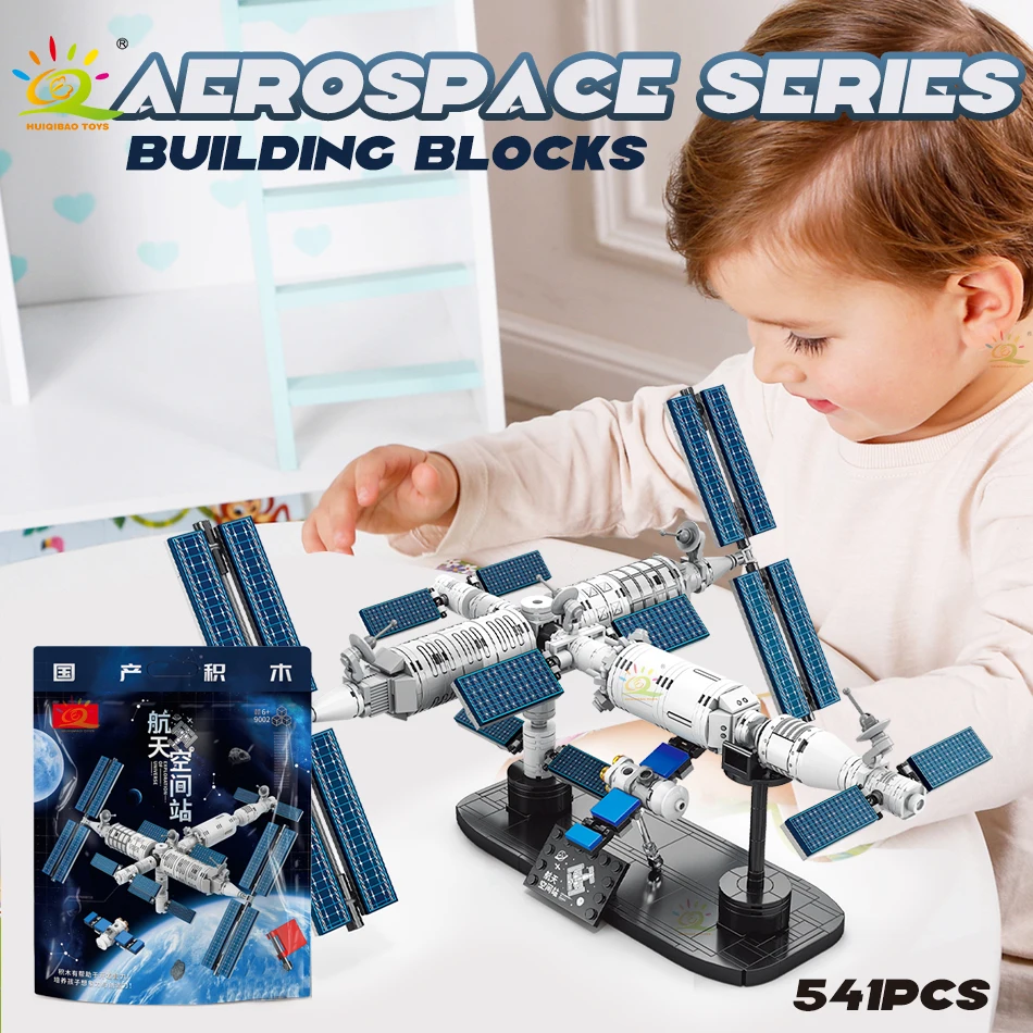 Space Station Model Building Blocks Aviation Manned Spacecraft Astronauts City Construction Bricks Educational Toys for Children