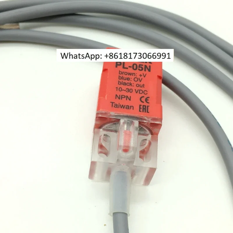 

【 Original Authentic 】 Taiwan Yangming Proximity Switch PL-05N 2PCS