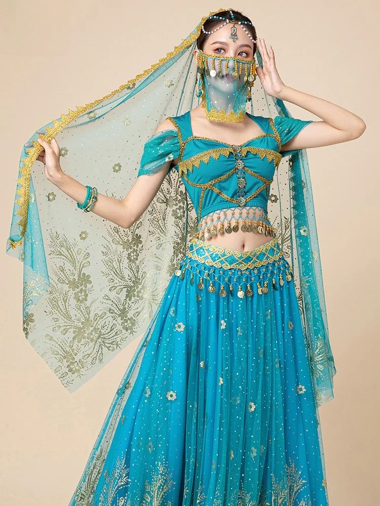 شال نسائي بتصميم الأميرة الياسمين