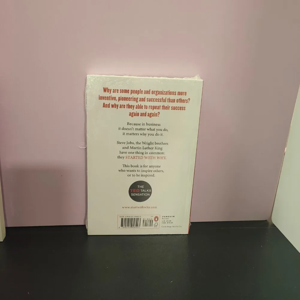 ابحث عن لماذا والبدء مع Why من Simon Sinek للإدارة التحفيزية والقيادة والأعمال التجارية والروايات الإنجليزية وغلاف عادي