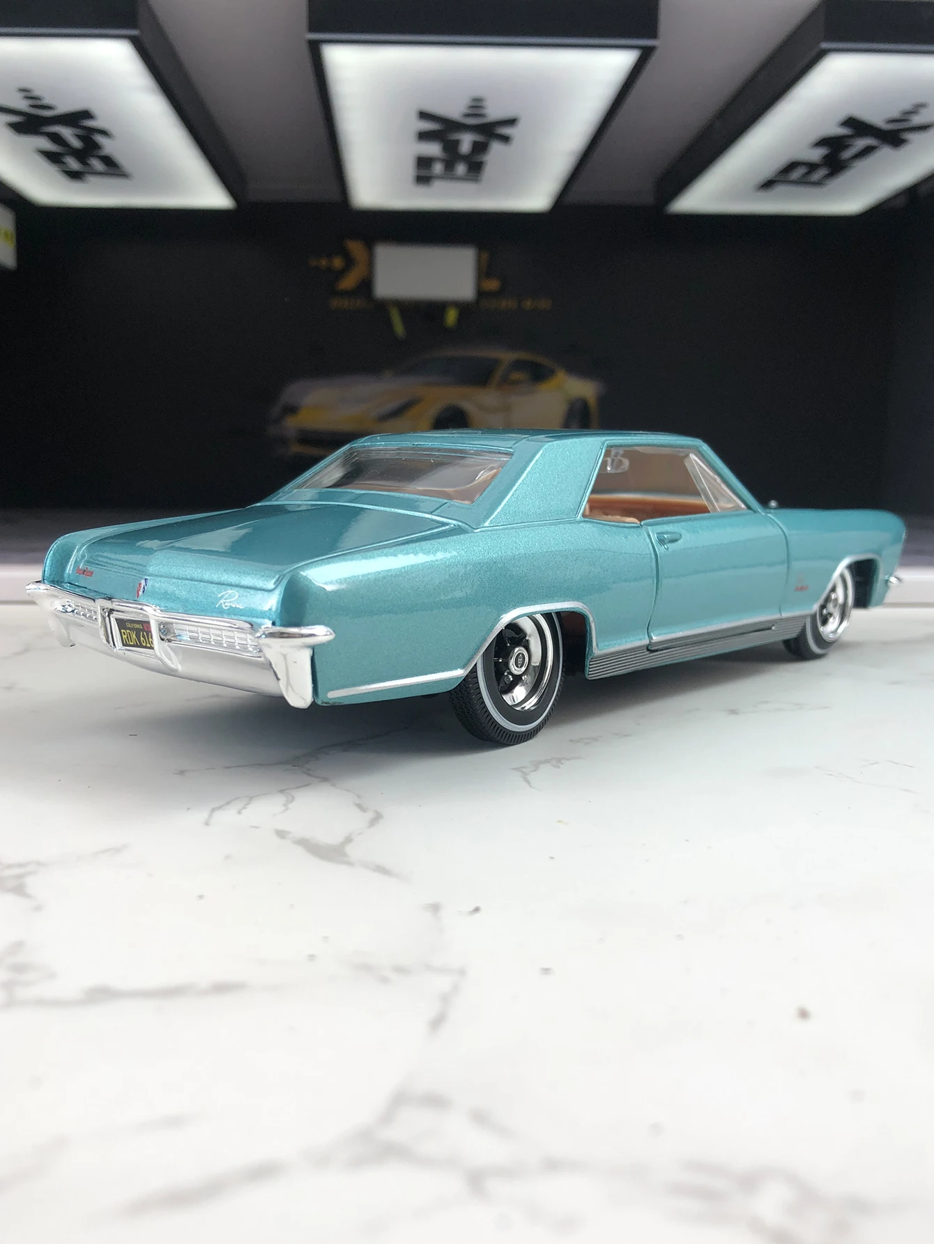 รถโมเดล Maisto อัตราส่วน 1:26 ทำจากโลหะผสมสังกะสี รุ่น Buick Riviera Gran Sport ปี 1965 ของสะสมแบบตั้งโชว์ ของขวัญสำหรับนักสะสม