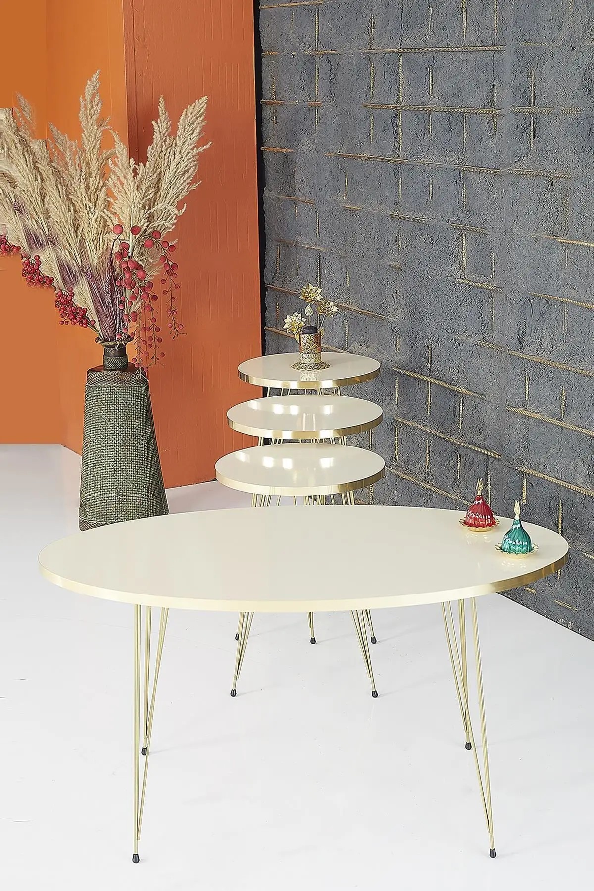 DOLBOVI Zigon Coffee Table And Medium Tripod Tool Cream Ellipse Gold Wire Feet Set Coffee Table