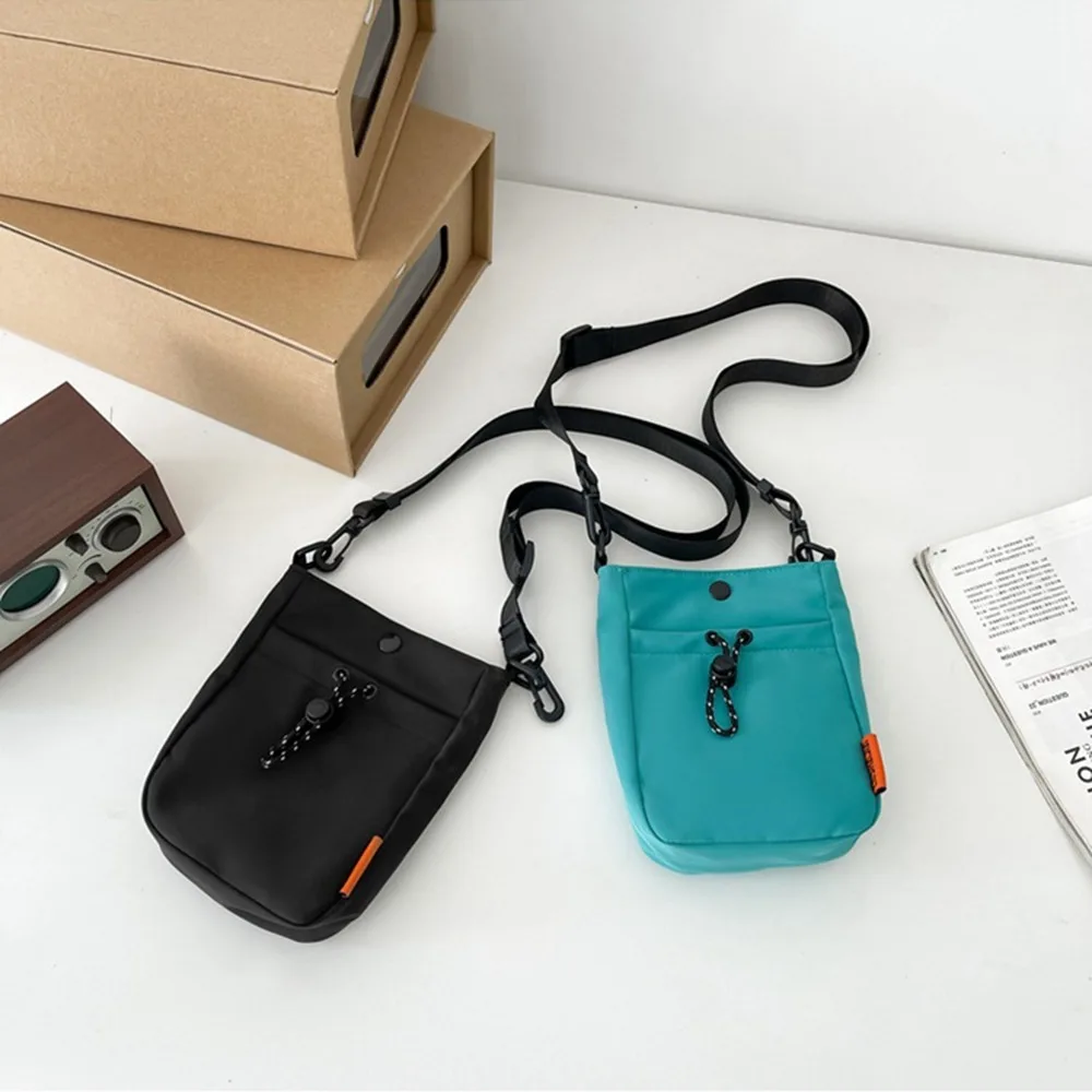 

Chic Casual Crossbody Phone Pouch Handheld Multifunctional Nylon Shoulder Bag Korean Style Solid Color Men Square Bag Travel