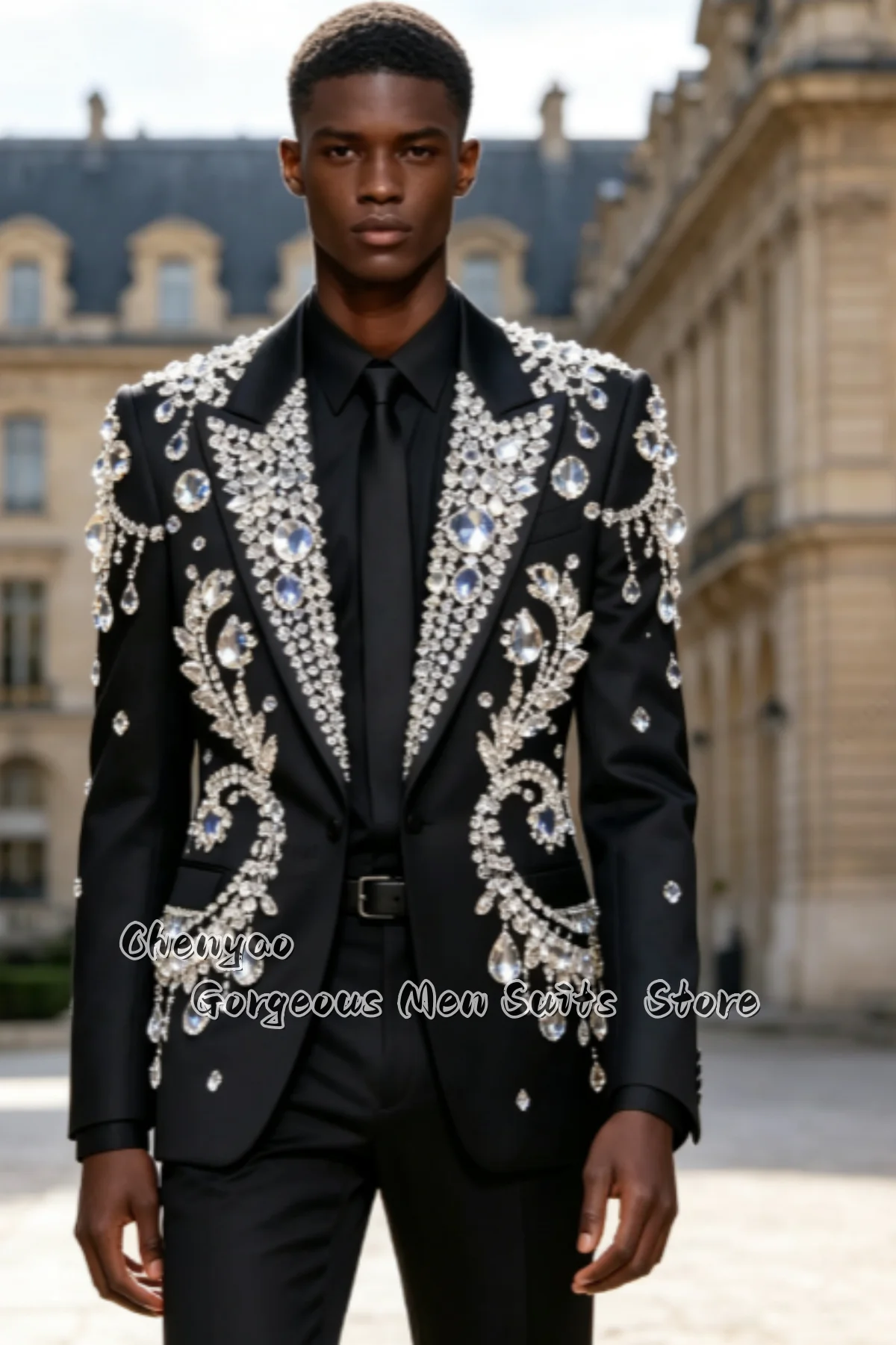 Luxury Men Suits Custom Hand Beaded Crystal Pattern Tuxedo Jacket Sparkly Teardrop Rhinestone Formal Suit Fashion Evening Party