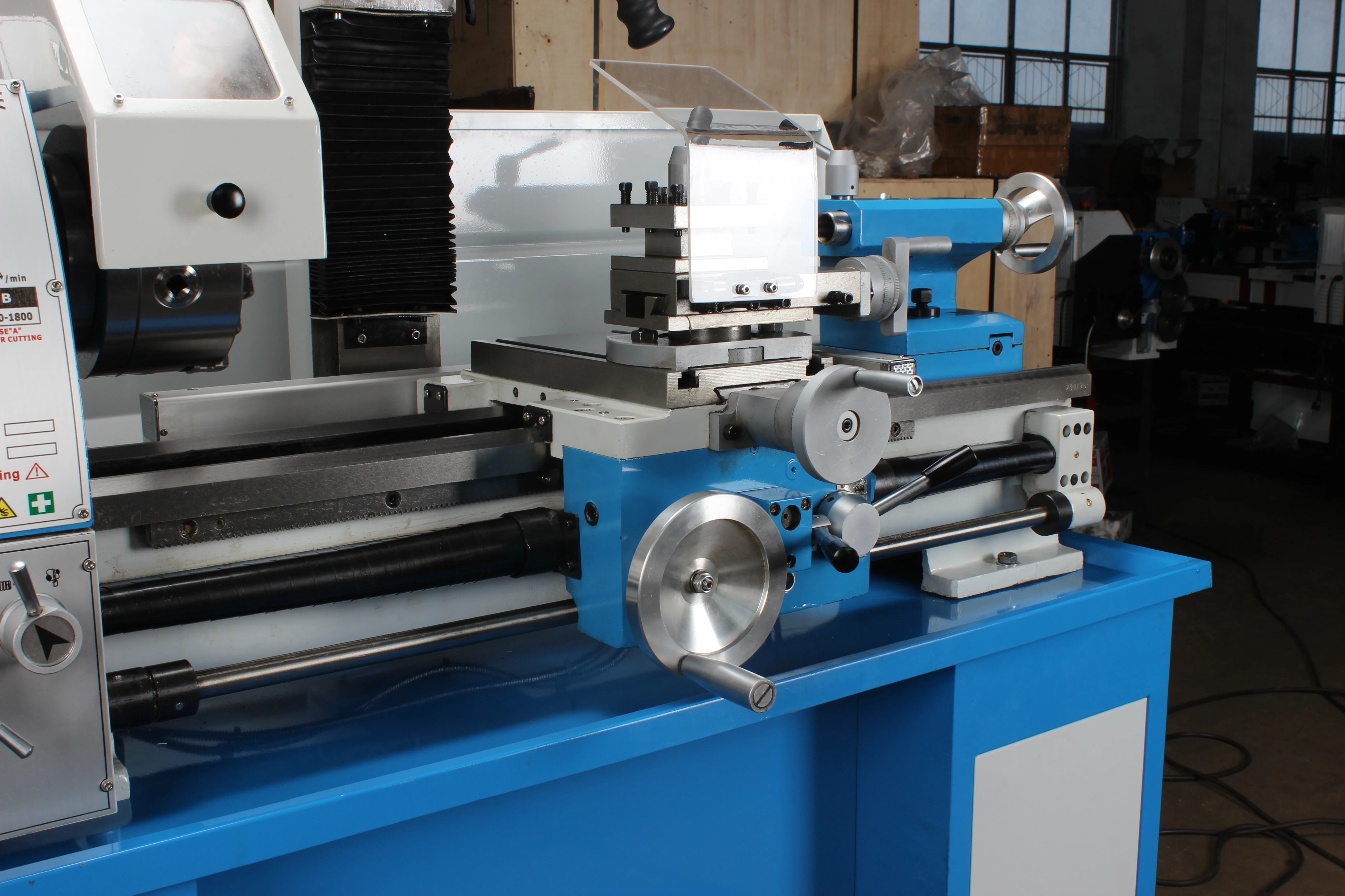 WMP290V / WMP290VF Fresadora combinada Torno multiusos