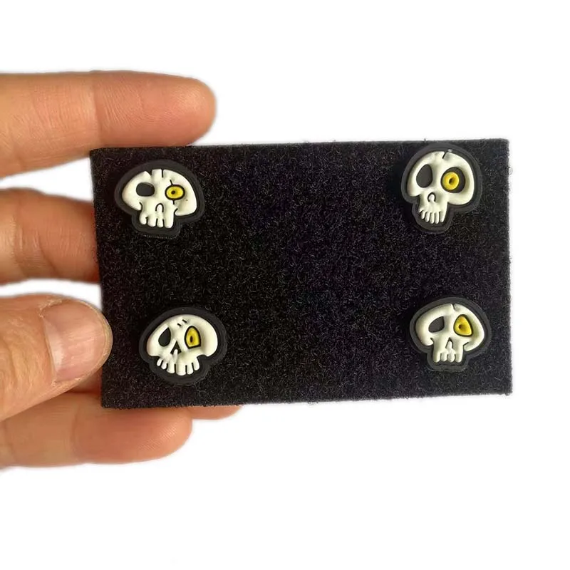 4PCS/PVC Rubber Badges Tiny Skull Applique Patches with Hook and Loop Glow in Dark,Mini Luminous Jellyfish for Backpack