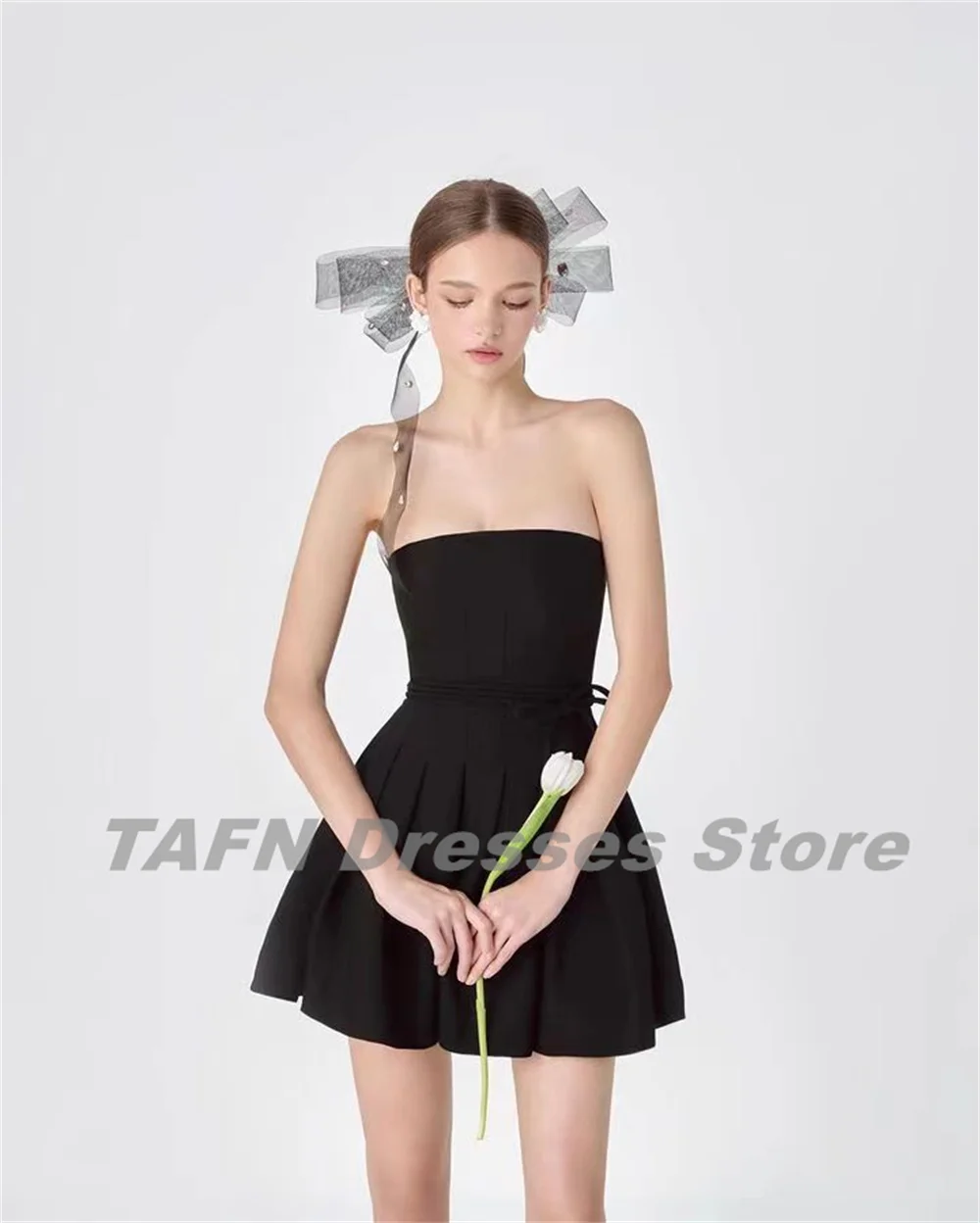 Tafn einfache elegante Ballkleider schwarz träger lose A-Linie drapierte Abendkleider maßge schneiderte Vestidos de Festa Fotoshooting