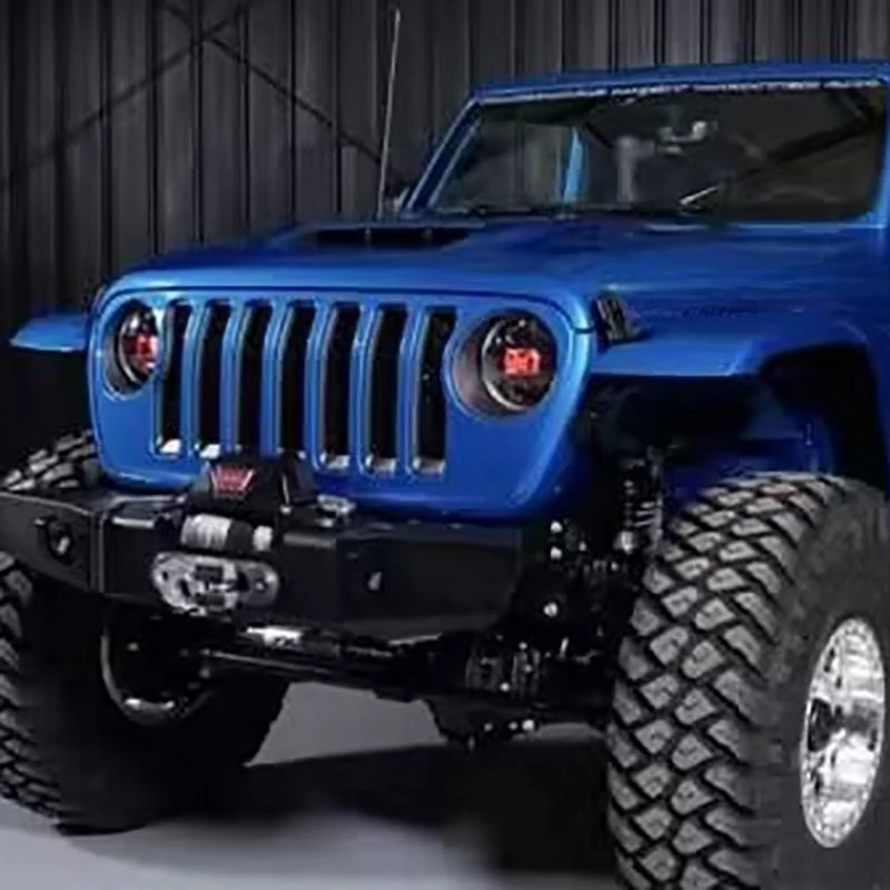 JL JT Hellcat modifizierte Scheinwerferbaugruppe mit RGB-Blende am Tag