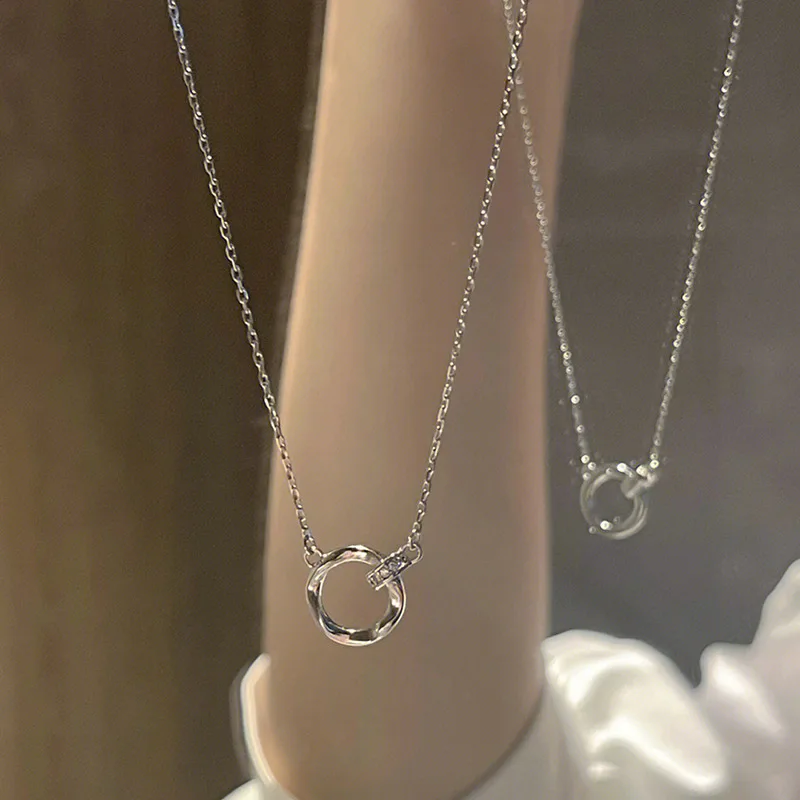 Trendy 925 Sterling Silver Inlaid Tiny Zircon Interlocking Mobius Strip Pendant Necklace for Women Collarbone Chain Jewelry Gift