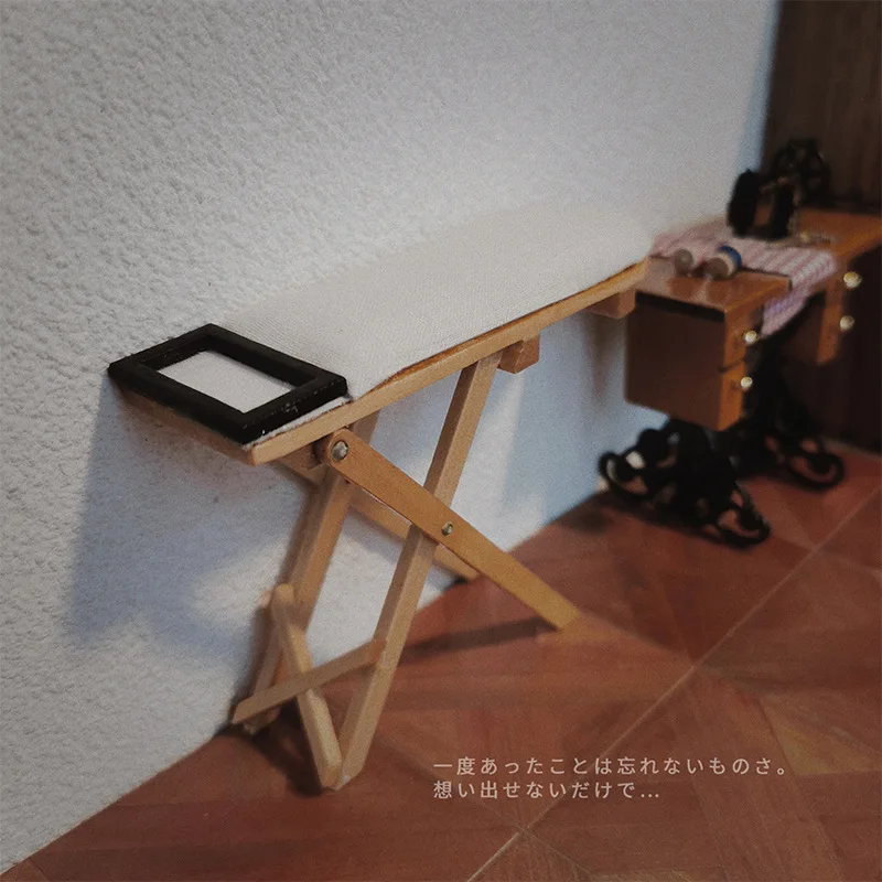 1:12 Mini grande asse da stiro in legno Accessori per casa delle bambole Negozio di abbigliamento Sartoria Scena Fotografia Puntelli Decorazione modello