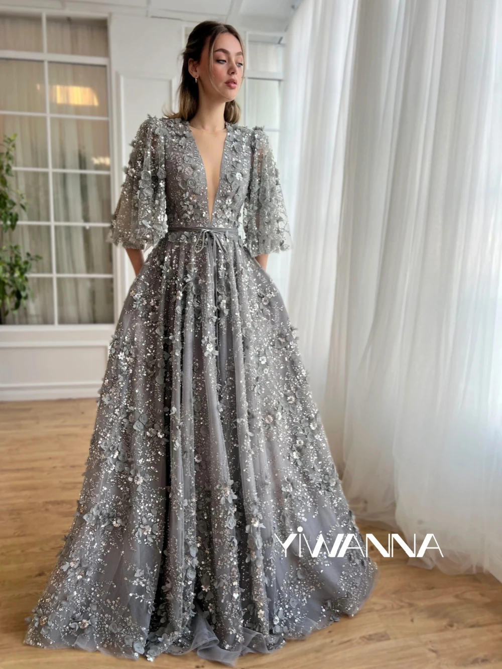 

Graceful Gray A-line Long Evening Dress For Women Sequined 3D Flower Wedding Party Gown 2025 Customized Deep V-neck Prom Dresses