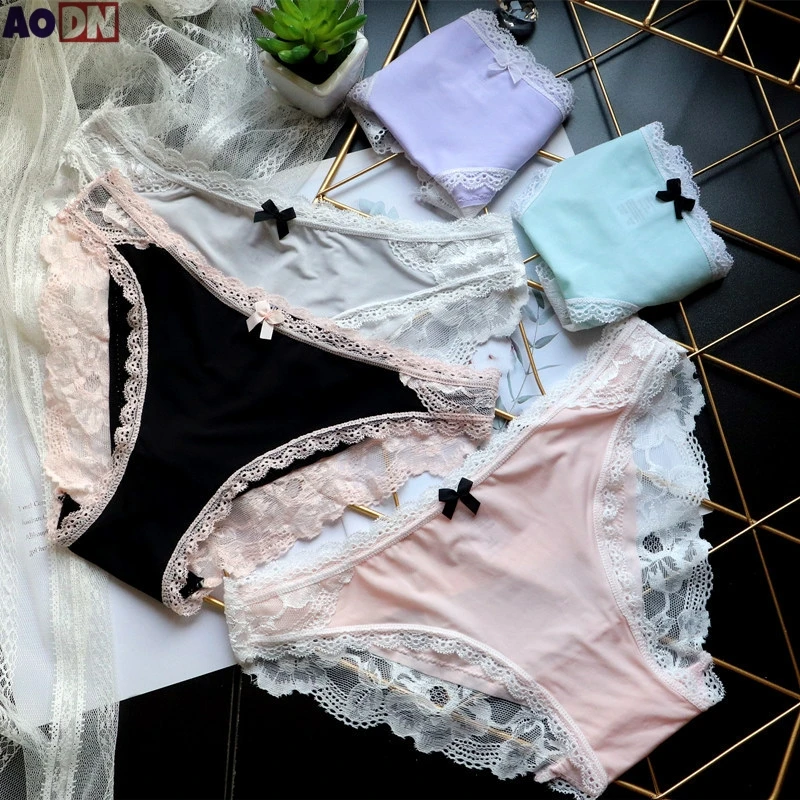 Ladies Comfortable Ice Silk Panties Thin Quick Drying Girls Underpants Embroidered Lace Edge Briefs Low-waisted Women Knickers