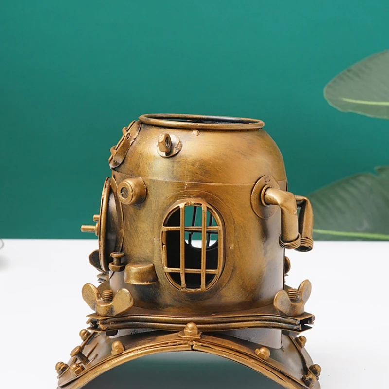 Iron Model Decoration Steampunk Diving Helmet Pen Holder Artistic Sense Soft Furnishings Personality Creative