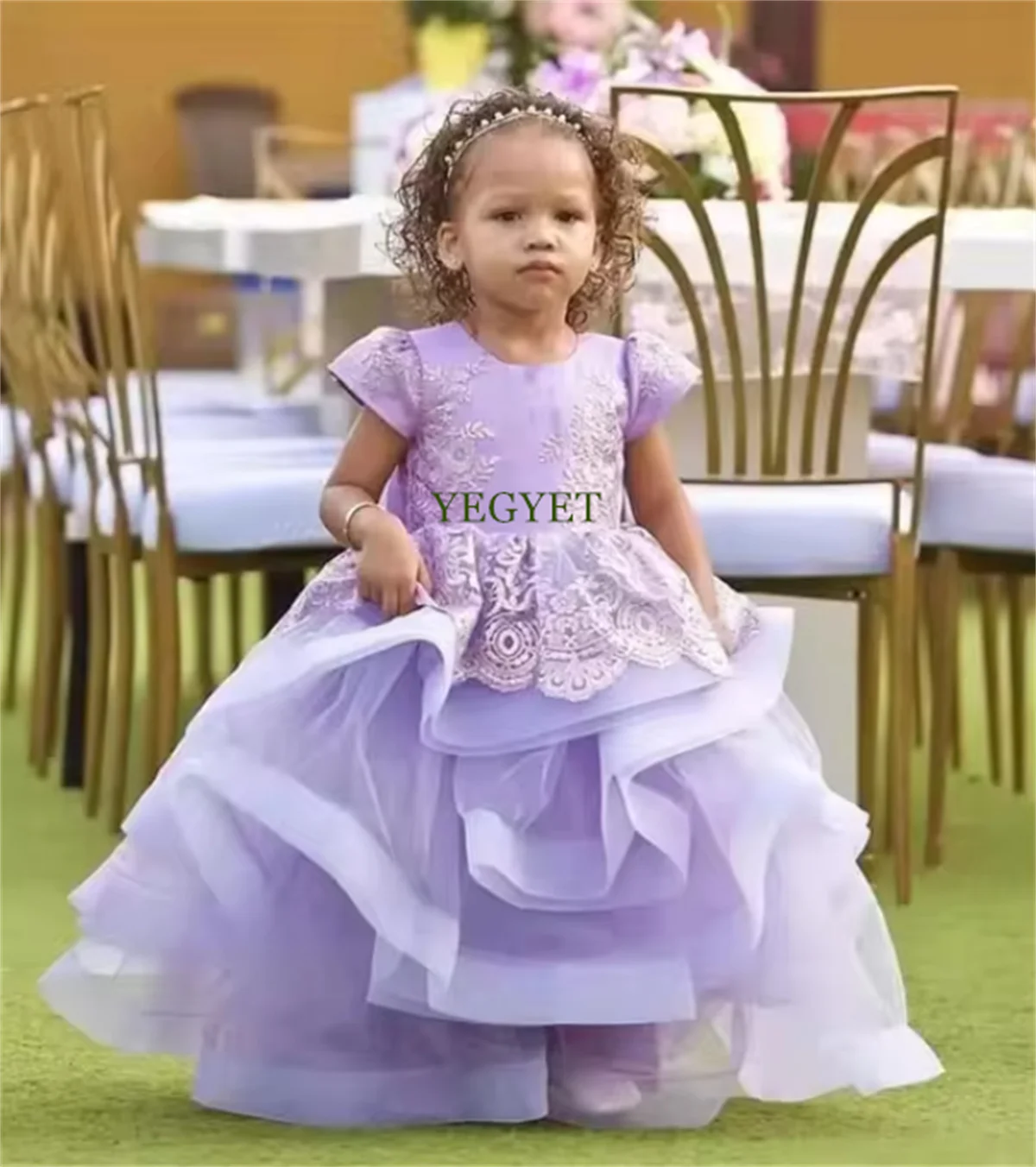Abito da bambina alla lavanda personalizzato con maniche ad aletta o collo abito da ballo in tulle gonfio abito da compleanno per bambini abito da ragazza di fiori