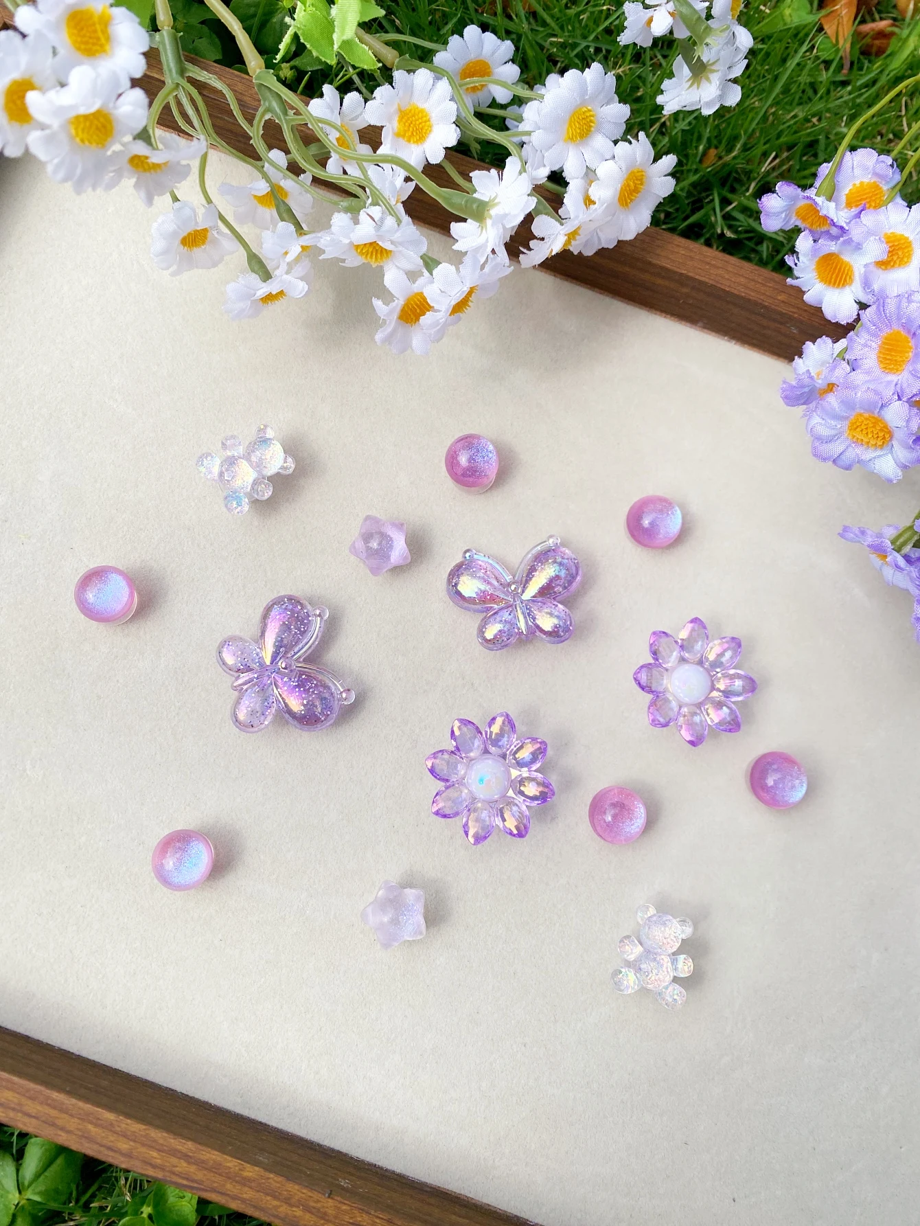 14 purple butterfly shoes decorate DIY casual accessories - fun and versatile ways to personalize shoes