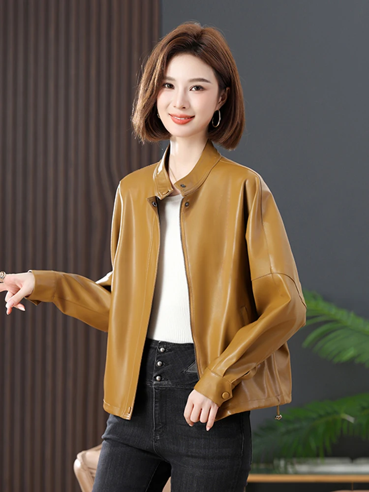 Veste en cuir pour femme, style motard, en peau de mouton noire, design élégant, fermeture éclair, collection Printemps-Automne 2025