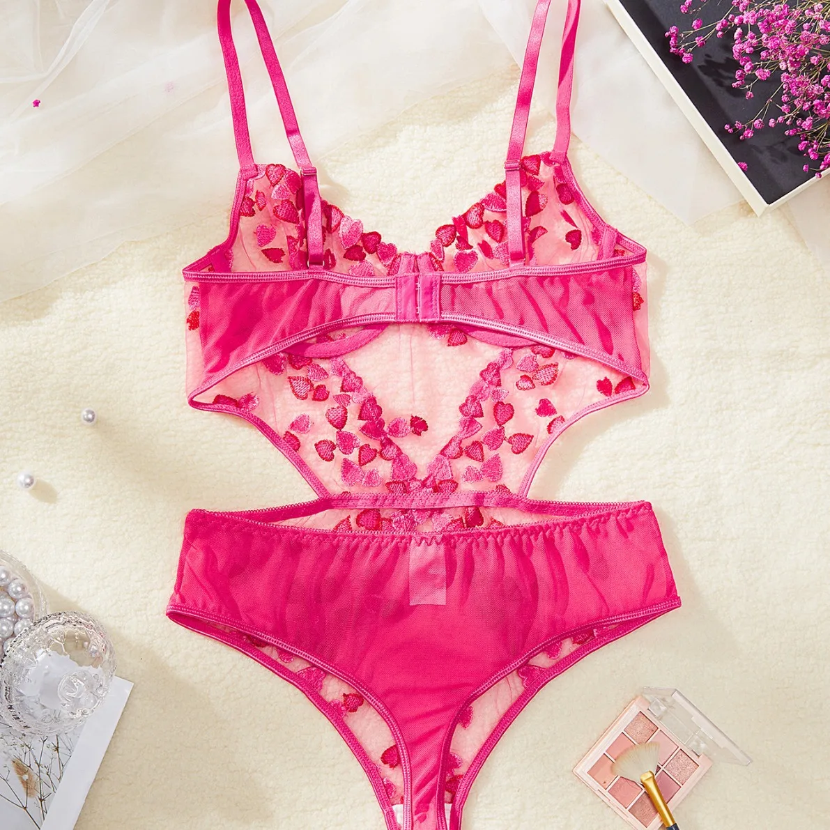 Kagano Spring New Crossbody ricamato cuore pizzo sexy set intimo più venduto donna vita bassa pantaloni ort poliestere