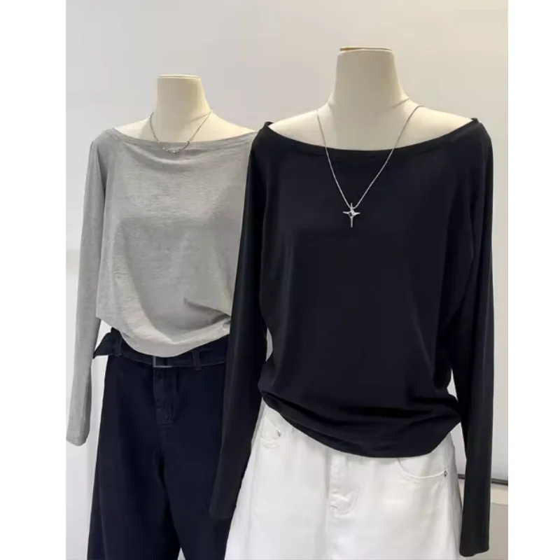 Übergroßes, schulterfreies Langarm-T-Shirt im Y2K-Stil für Damen, einfarbig, lässige Oberteile, Herbst-Basics, T-Shirts im koreanischen Preppy-Stil, vielseitig kombinierbar, neu – Detail 5