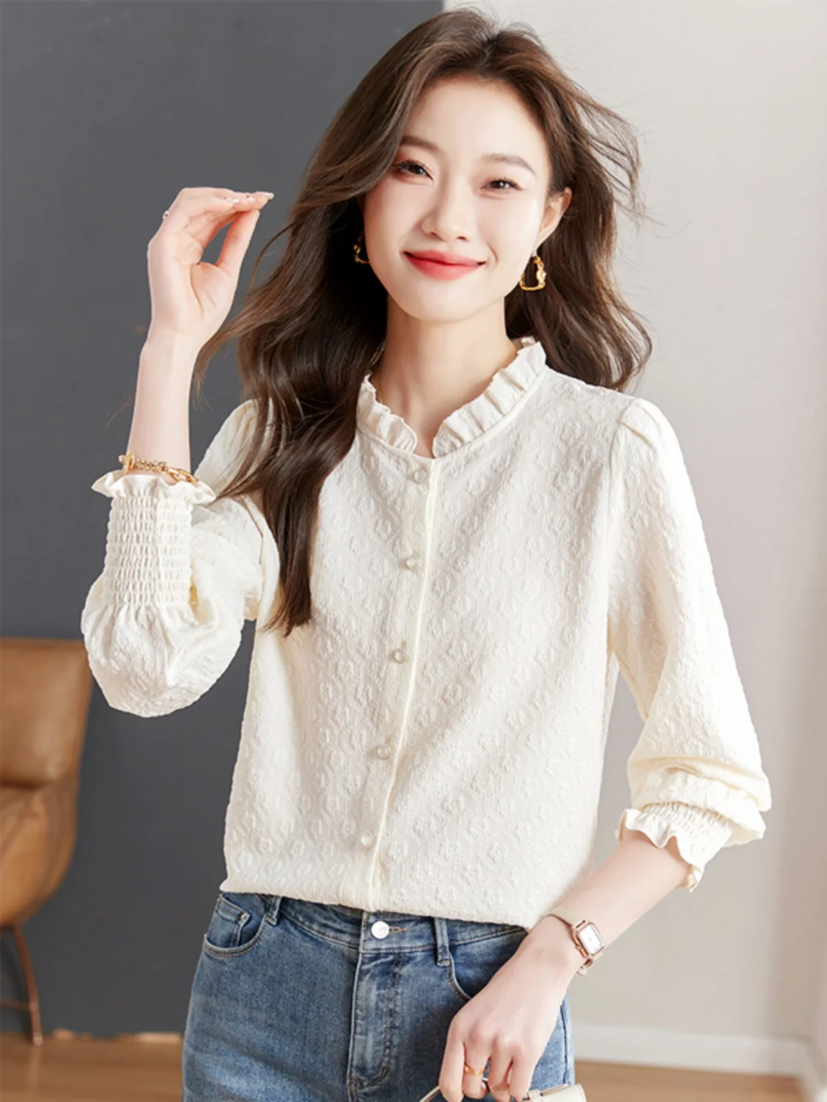 

Ele Embroidered Stand Collar irt Women's Faionable Base Layer irt Charming Beautiful Top Age-Defng Korean Sle