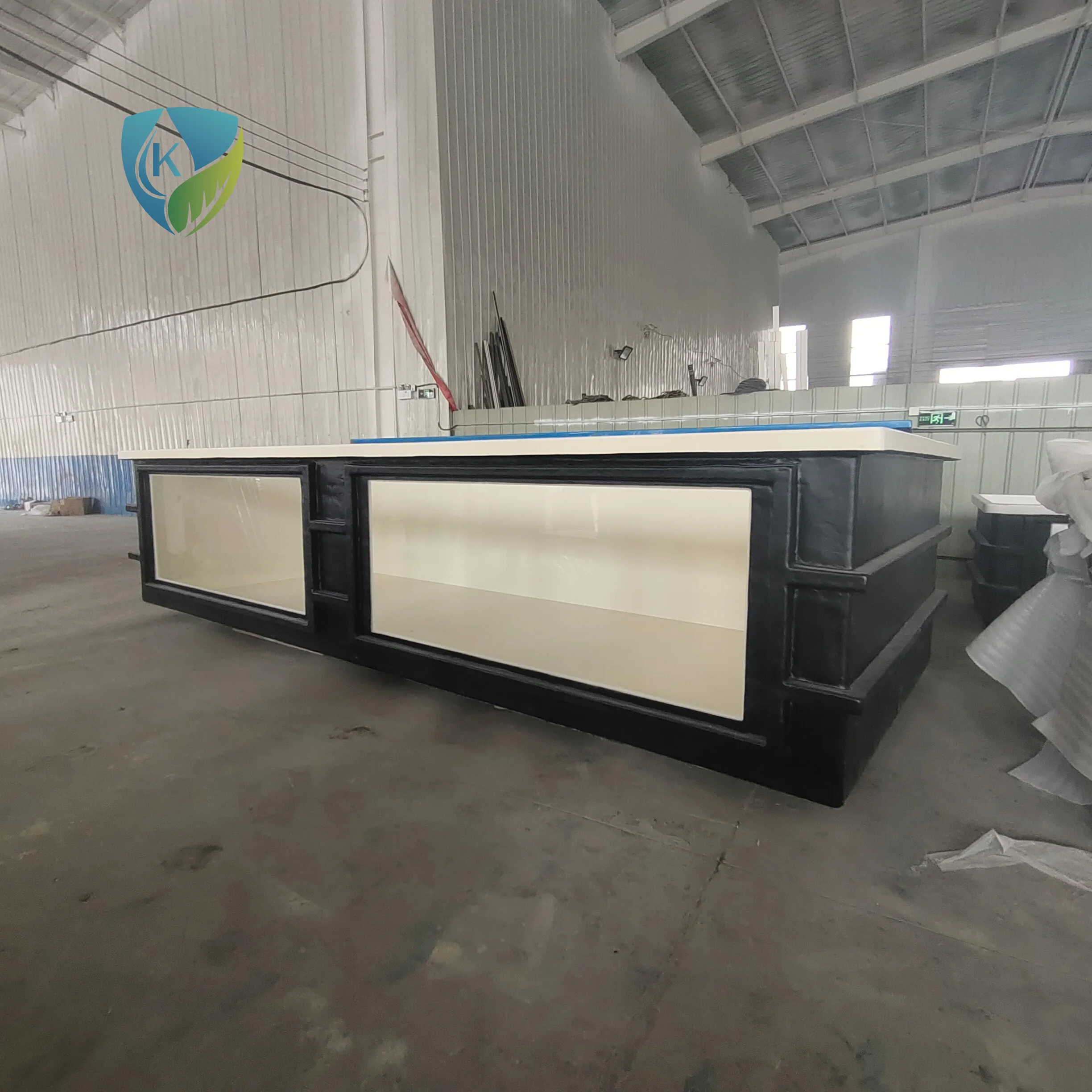 Custom Fiberglass Observation Fish Tank FRP Recirculating Aquaculture Tank with Acrylic Window for Koi Farm Pond