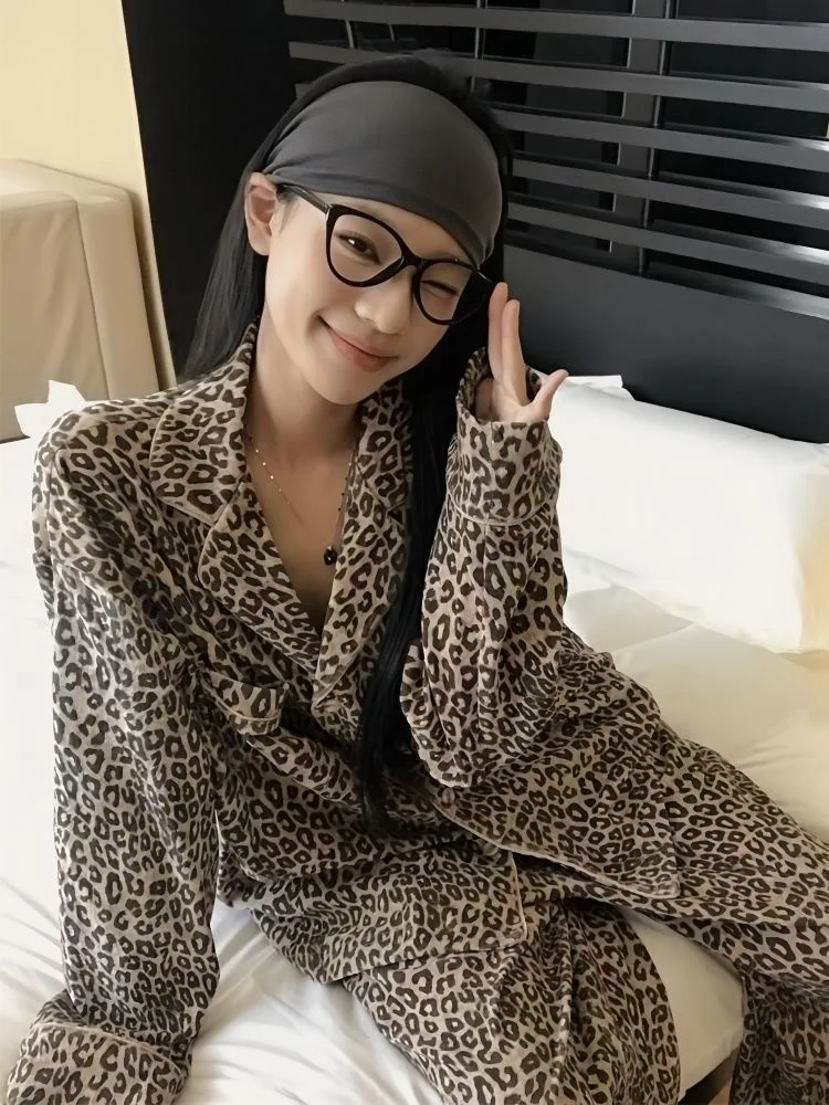 

Autumn/winter vintage high-end luxury leopard print women's sleepwear set couple loose long sleeved long pants home wear