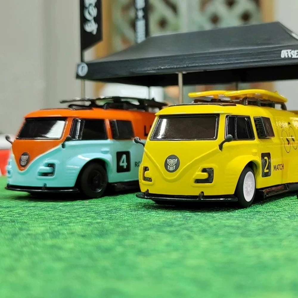 V64 Mini Remote Control Van 1/64 Desktop Wireless Entertainment Electric Simulation Model  Boy's Gift Ornament Toy Car