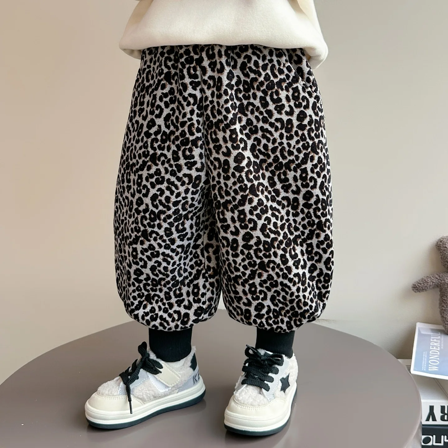 

1-8Y Kids Baby Girls Pant Casual 2025 Winter Thick Warm Children Girls Leopard Print Jogger Pant Mid Waist Teen Girl Trouser