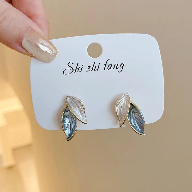 NEW Exquisite Blue White Enamel Leaf Stud Earrings Women Simple Korean Design Brincos Jewelry Birthday Friend Christmas Gift