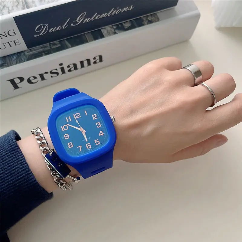 Square Quartz Watches for Men and Women Reloj Mujer Simple Waterproof Sports Digital Watch Leisure Fashion Students Couple Watch