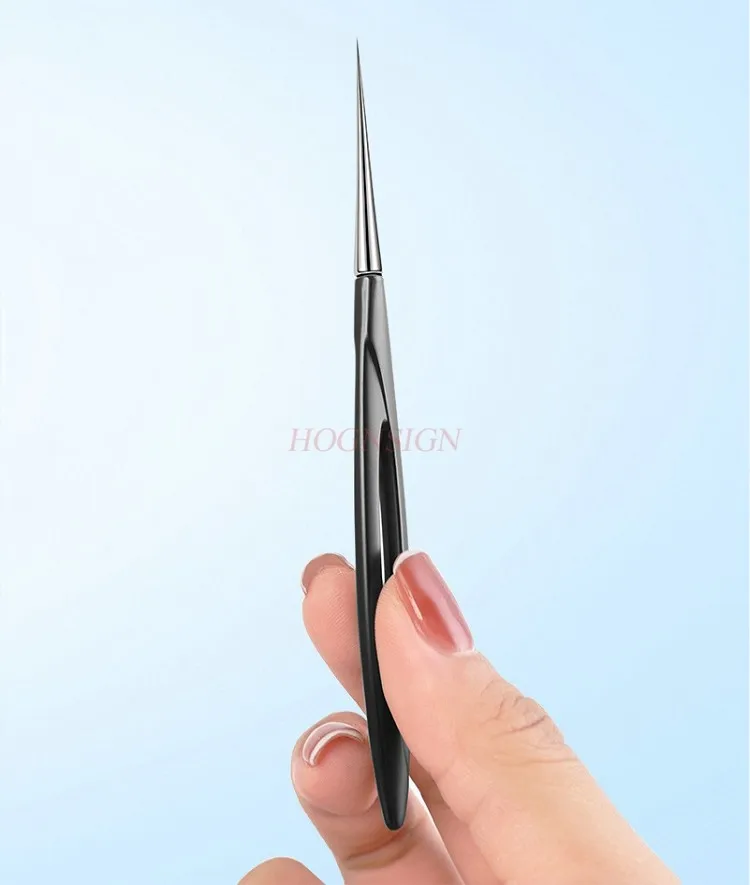 Acne needle, squeezing acne, scraping blackhead needle, closing mouth, picking fat particles, and removing needle