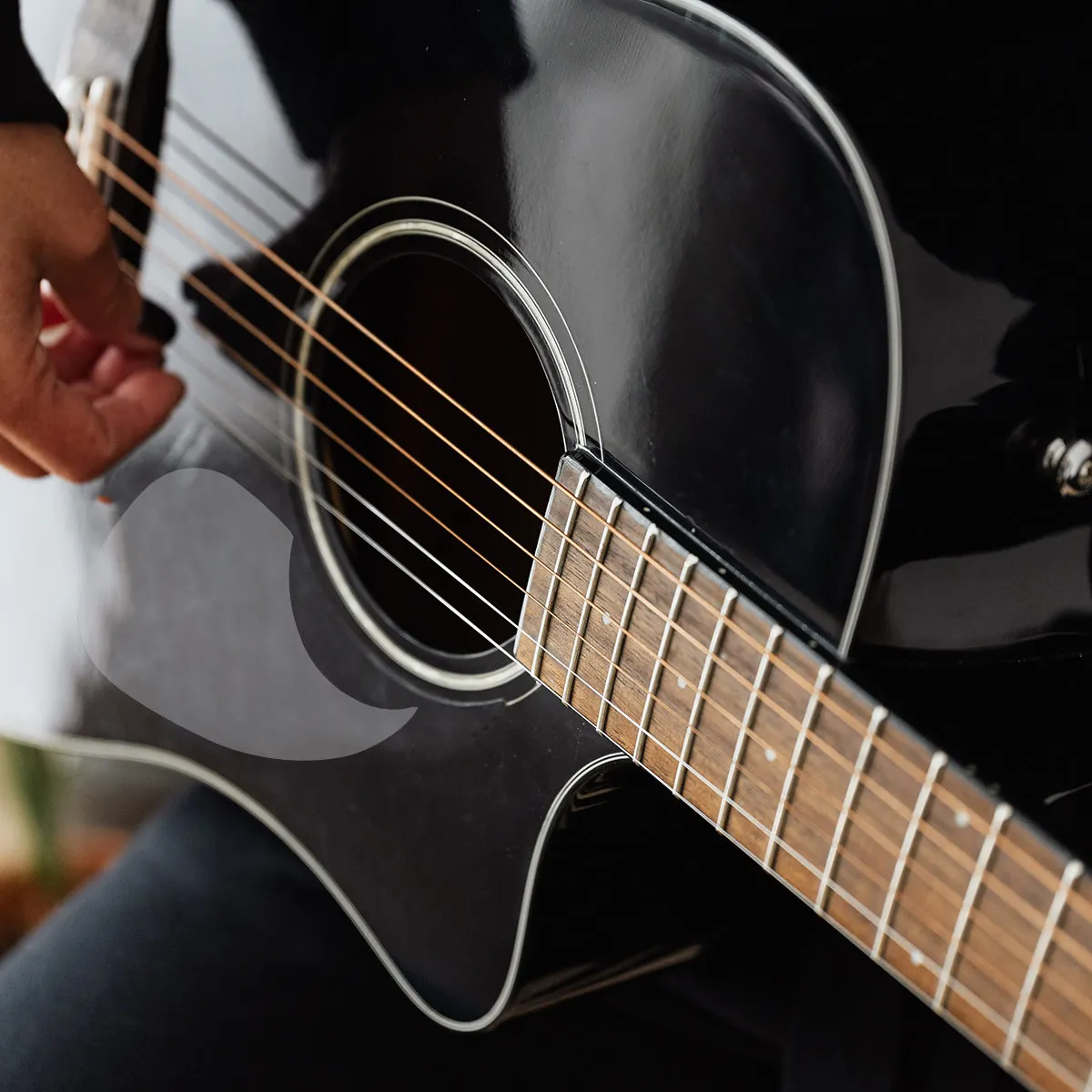 1Pcs Exquisite Workmanship Transparent Pet Guitar Pickguard Sticker Precision Cut Anti Scratch Guitar Protection Accessory Set
