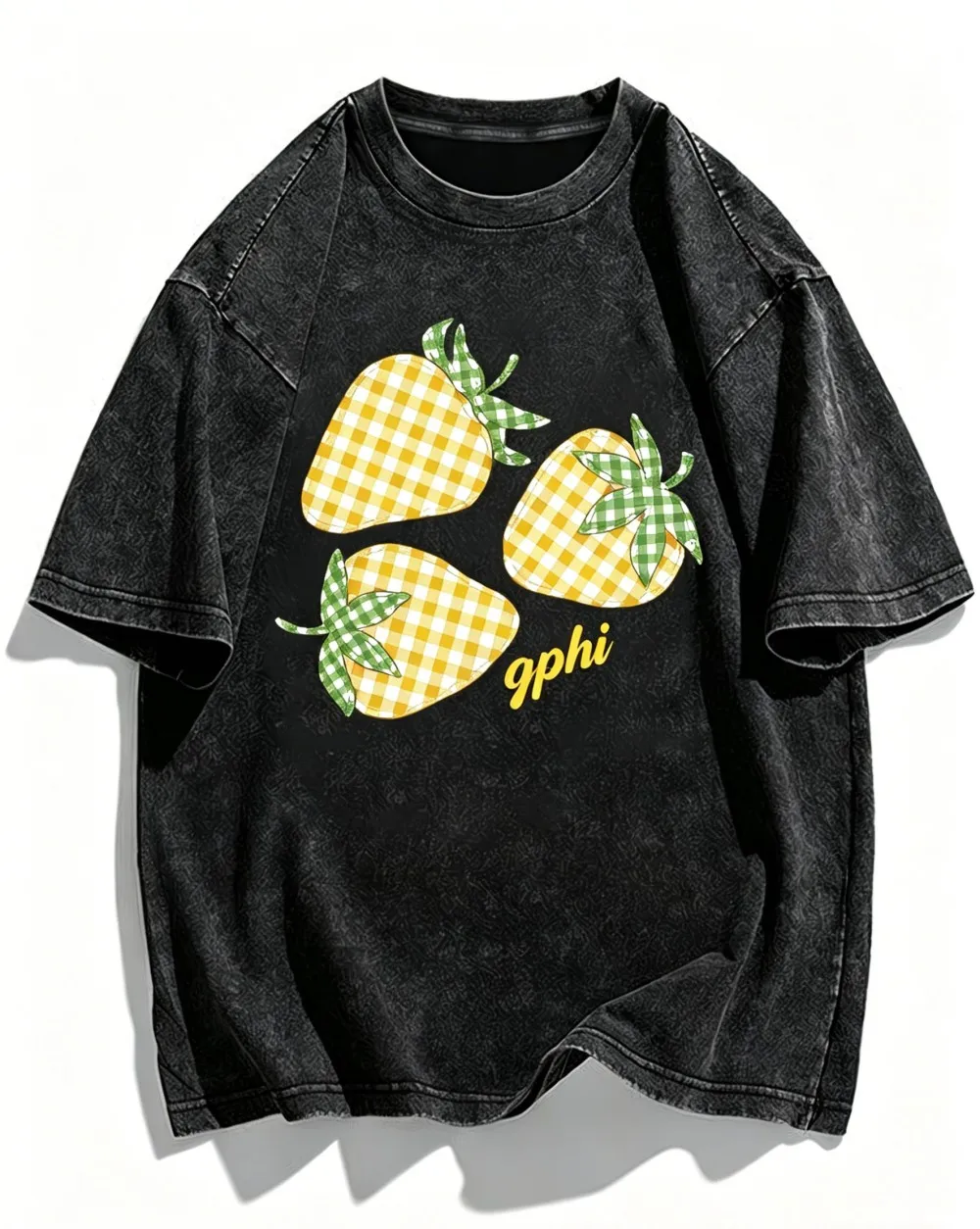 Checkered Strawberry Print T-Shirt Washed Cotton Acid Wash Graphic Tee Retro Fruit Design Top Fashionable Casual Unisex Shirt